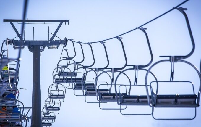 ski lift, chairlift, skiing